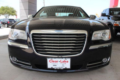 2012 Chrysler 300  Limited