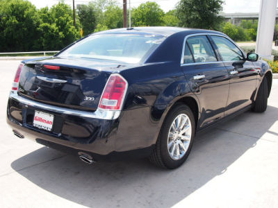 2012 Chrysler 300  Limited