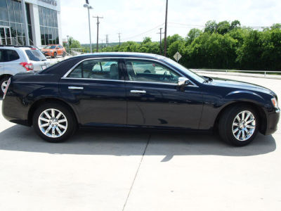 2012 Chrysler 300  Limited