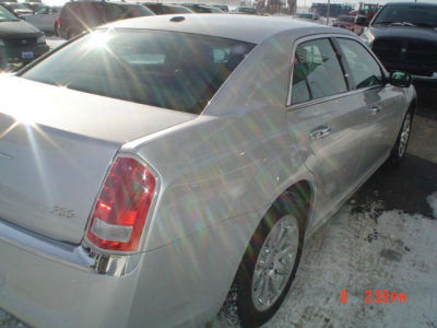 2012 Chrysler 300  Limited