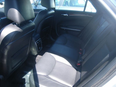 2012 Chrysler 300  Limited