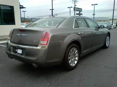 2012 Chrysler 300  Limited