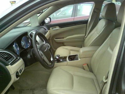 2012 Chrysler 300  Limited