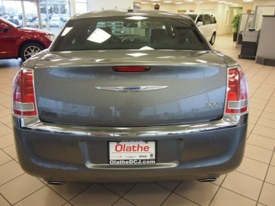 2012 Chrysler 300  Limited