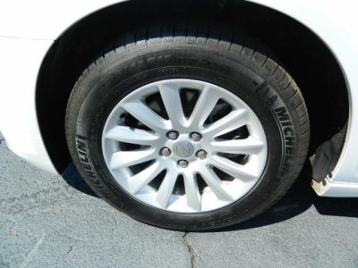 2013 Chrysler 300  Base