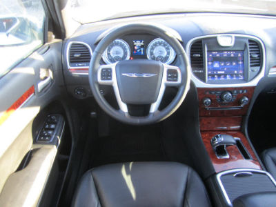 2012 Chrysler 300  Limited
