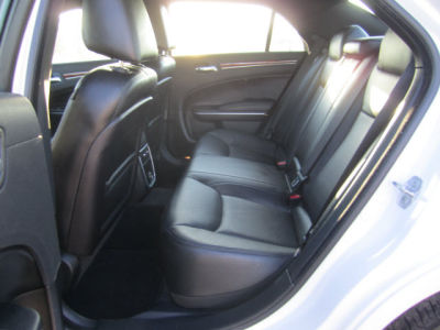 2012 Chrysler 300  Limited