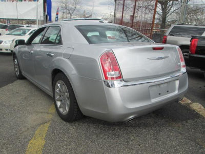 2012 Chrysler 300  Limited