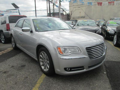 2012 Chrysler 300  Limited