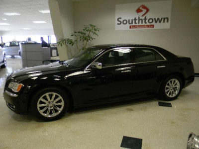 2012 Chrysler 300  Limited