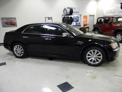 2012 Chrysler 300  Limited