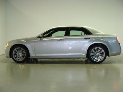 2012 Chrysler 300  Limited