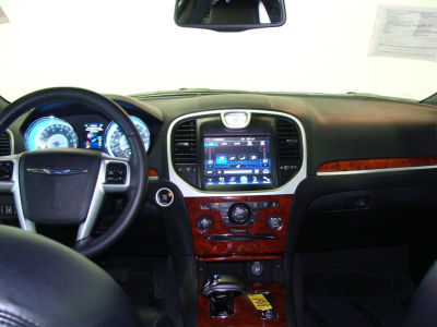2012 Chrysler 300  Limited