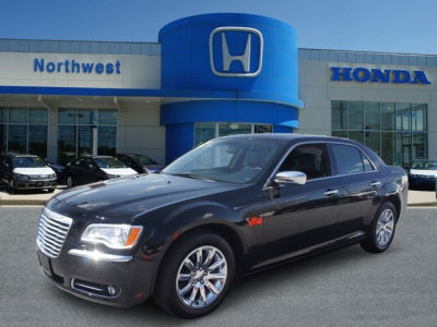 2012 Chrysler 300  Limited