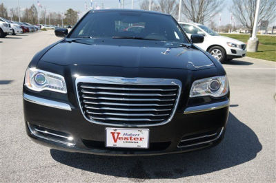 2013 Chrysler 300  Base