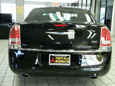 2012 Chrysler 300  Limited
