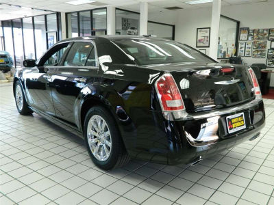 2012 Chrysler 300  Limited
