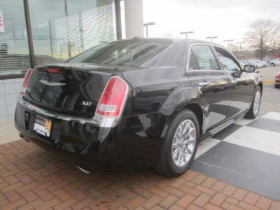 2012 Chrysler 300  Limited