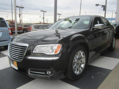 2012 Chrysler 300  Limited