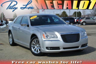 2012 Chrysler 300  Limited