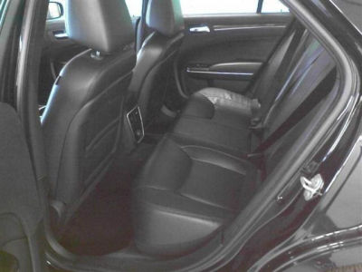 2012 Chrysler 300  Limited