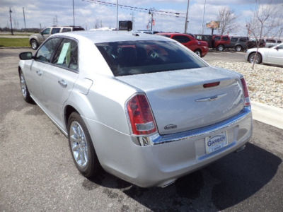 2012 Chrysler 300  Limited