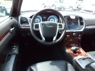 2012 Chrysler 300  Limited