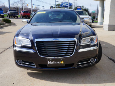 2012 Chrysler 300  Limited