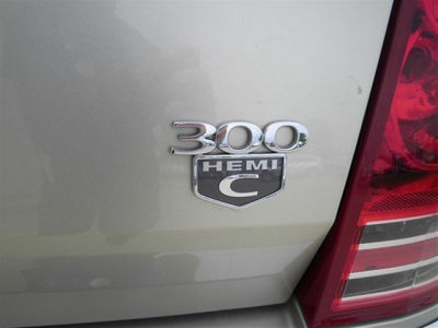 2010 Chrysler 300  300C Hemi