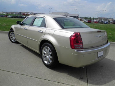 2010 Chrysler 300  300C Hemi
