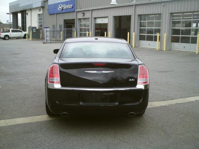 2012 Chrysler 300  Limited
