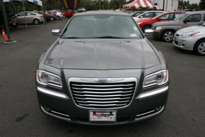 2012 Chrysler 300  Limited