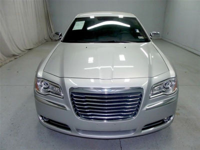 2012 Chrysler 300  Limited