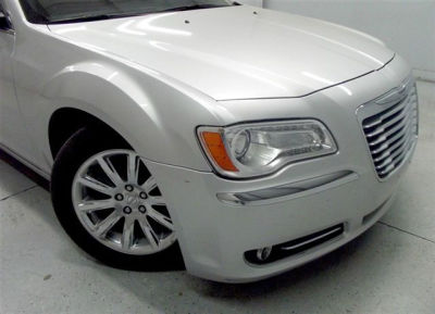 2012 Chrysler 300  Limited