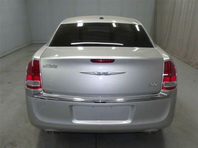 2012 Chrysler 300  Limited