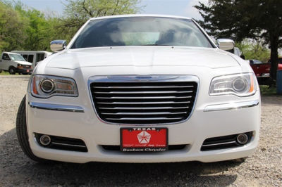 2012 Chrysler 300  Limited
