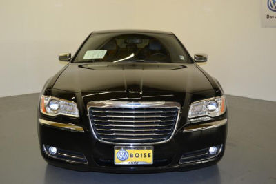 2011 Chrysler 300  Limited