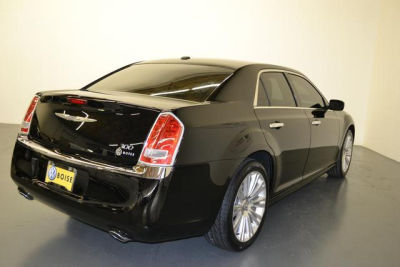 2011 Chrysler 300  Limited