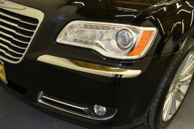 2011 Chrysler 300  Limited