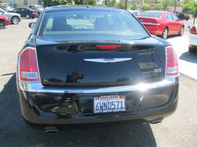2012 Chrysler 300  Limited