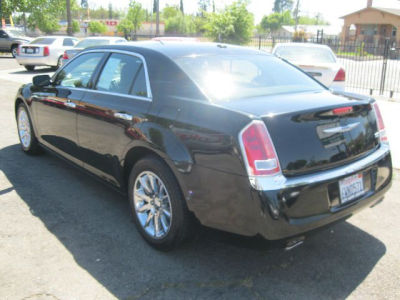 2012 Chrysler 300  Limited
