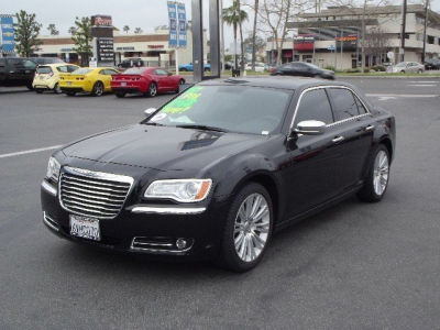 2012 Chrysler 300  Limited