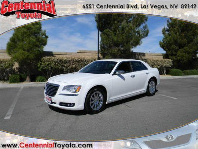 2012 Chrysler 300  Limited