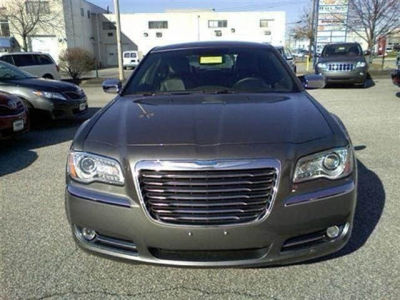 2012 Chrysler 300  Limited