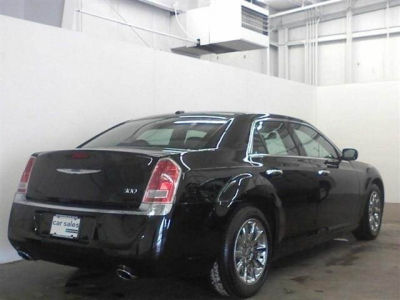 2012 Chrysler 300  Limited