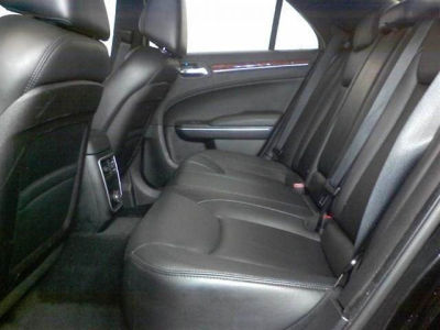 2012 Chrysler 300  Limited