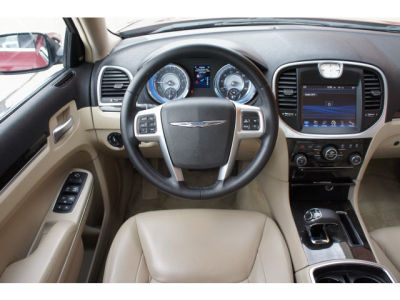 2012 Chrysler 300  Limited