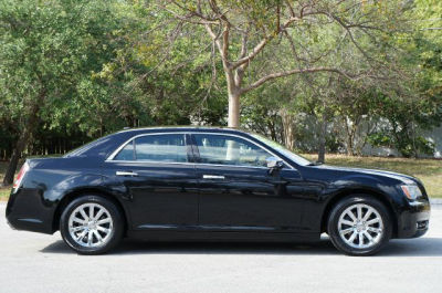 2012 Chrysler 300  Limited
