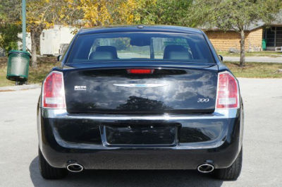 2012 Chrysler 300  Limited