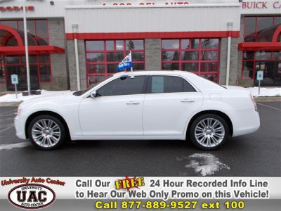 2011 Chrysler 300  Limited